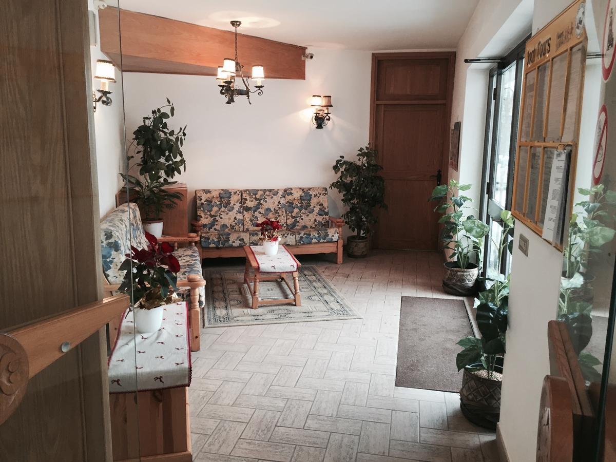 Garni Hirsch Hotel Canazei Ngoại thất bức ảnh