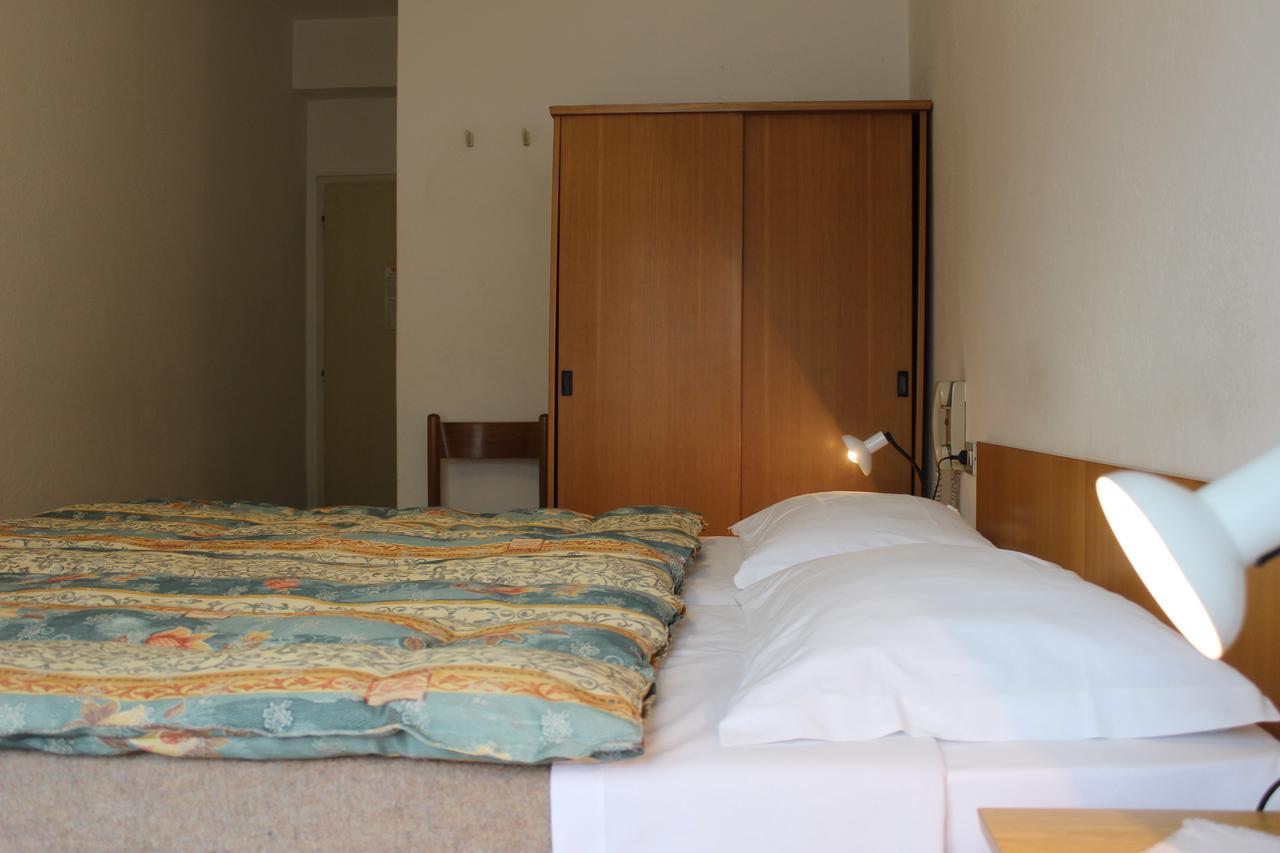 Garni Hirsch Hotel Canazei Ngoại thất bức ảnh